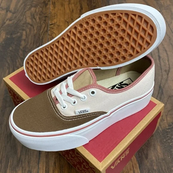 VANS AUTHENTIC STACKFORM BRAND 🔥 NEW - Picture 5 of 7